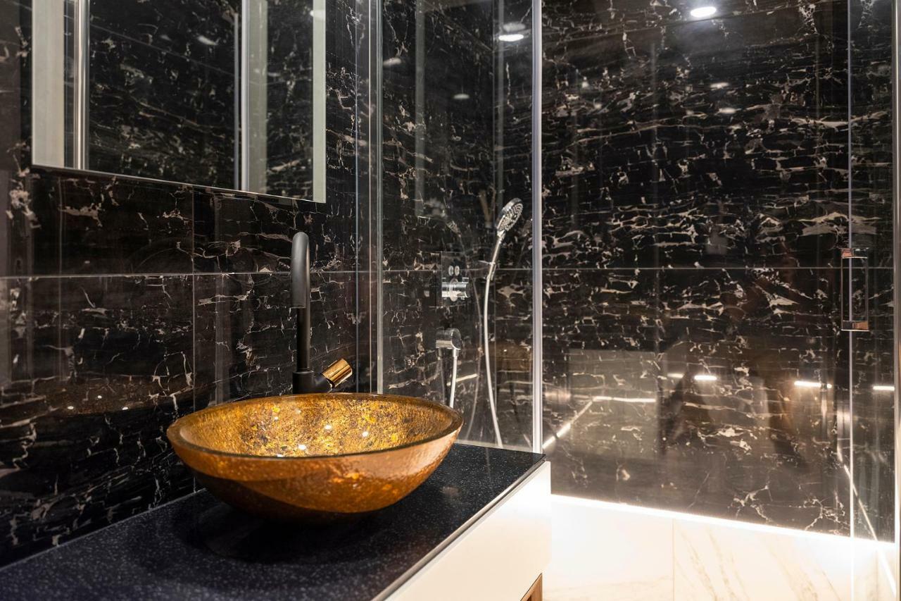 Luxury Apartment Mr. Perfect ドゥブロブニク エクステリア 写真